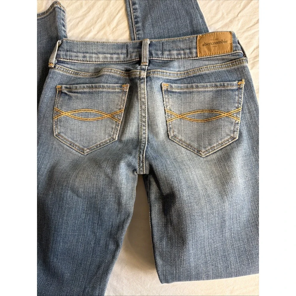 Abercrombie Kids Girls‎ Size 12 Skinny Jeans Light Blue Wash Minimalist